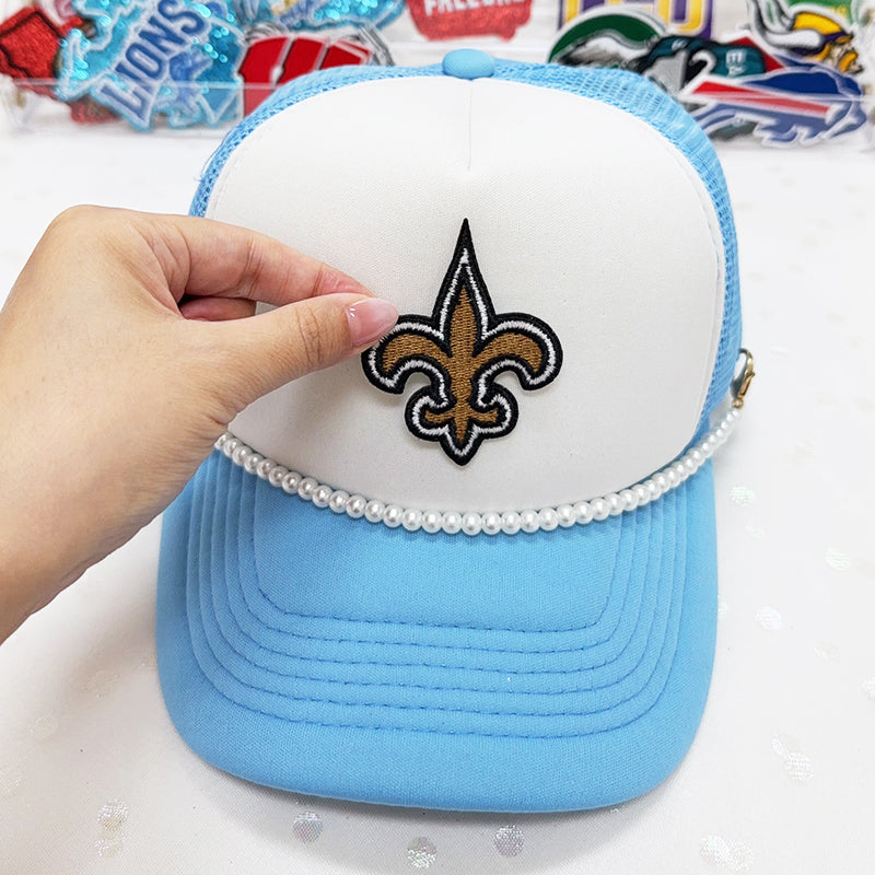 Fleur-de-lis Embroidered Iron-On Patch